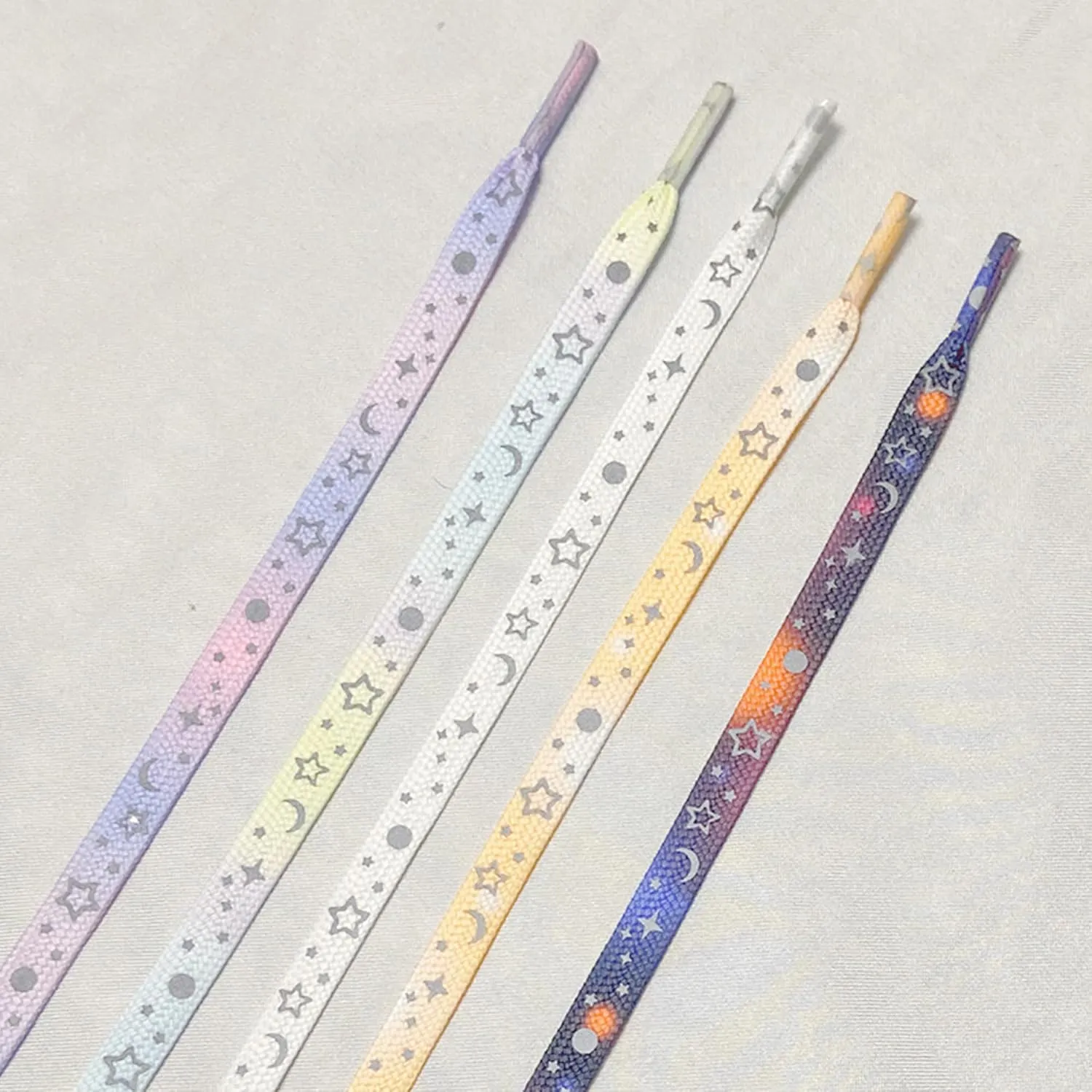 1 Pair Flat Shoe Laces for Sneakers, Reflective Stars Moon Shoelaces for Athletic shoes, Running Shoes Strings
