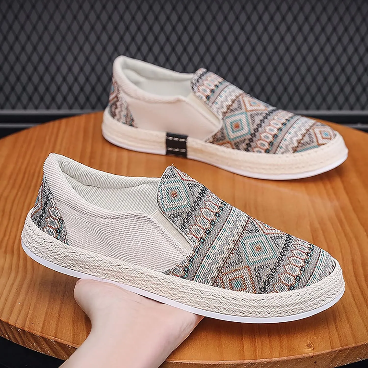 2022 Men's New Spring and Autumn Fisherman's Shoes Canvas Thick Soled Slip On Mens Slip on Shoes Casual Summer Mesh