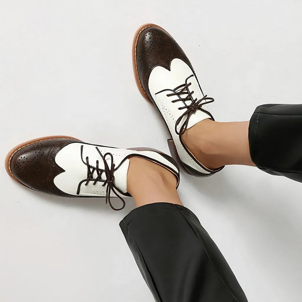 DINTAHA Wingtip Low Heel Oxford Shoes for Women Vintage Chunky Heels Lace Up Brogues Round Toe Dress Shoes