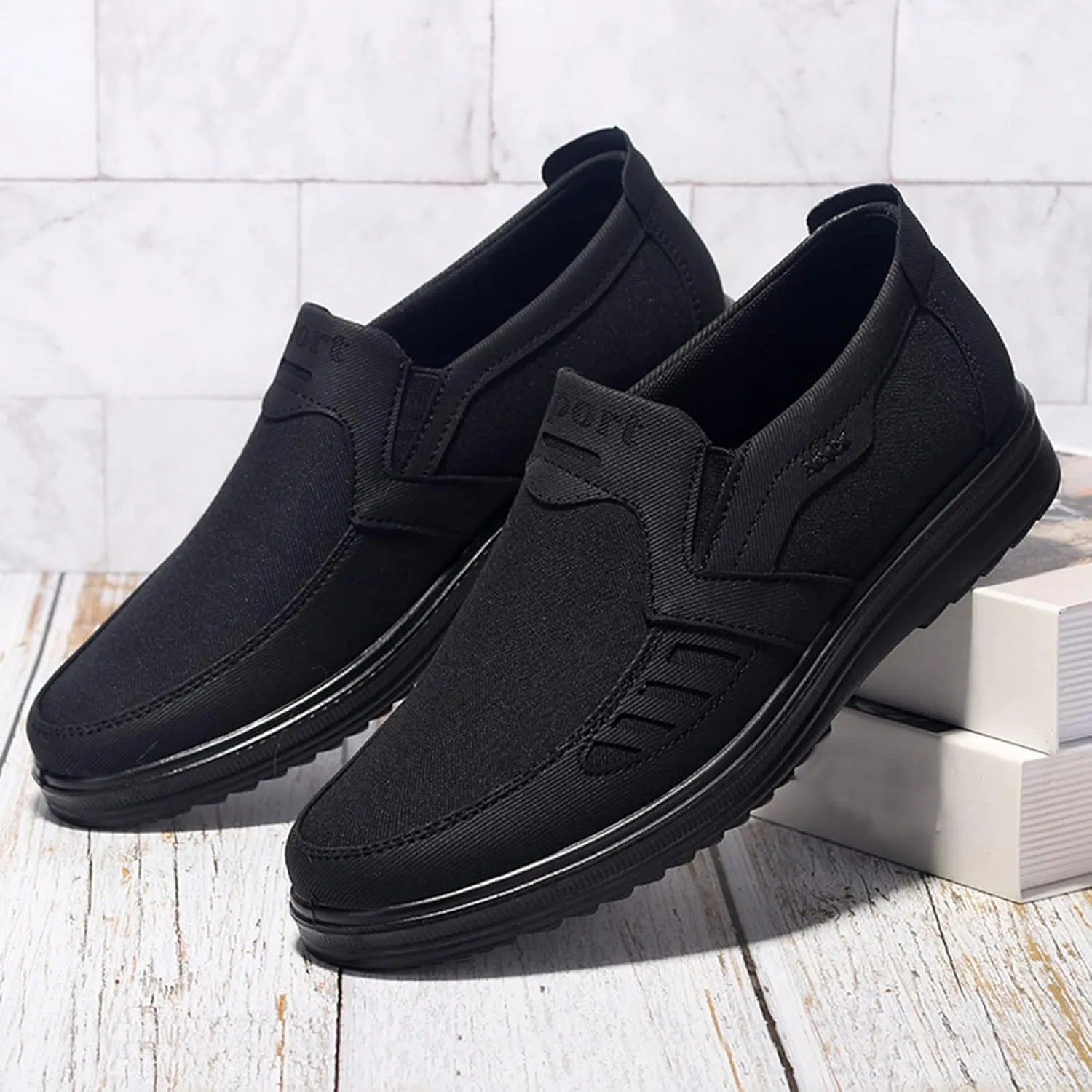Fashion All Season Men Casual Shoes Flat Non Slip On Simple Design Solid Color Comfortable Men's Shoes Casual Walking