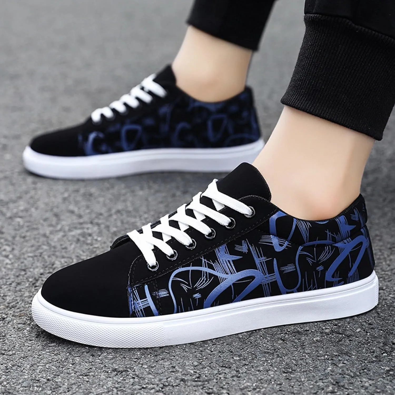 Men Shoe Flat Low Top Casual Cloth Shoes Fashionable Outdoor Canvas Casual Shoes Mens Chukka Shoes Casual