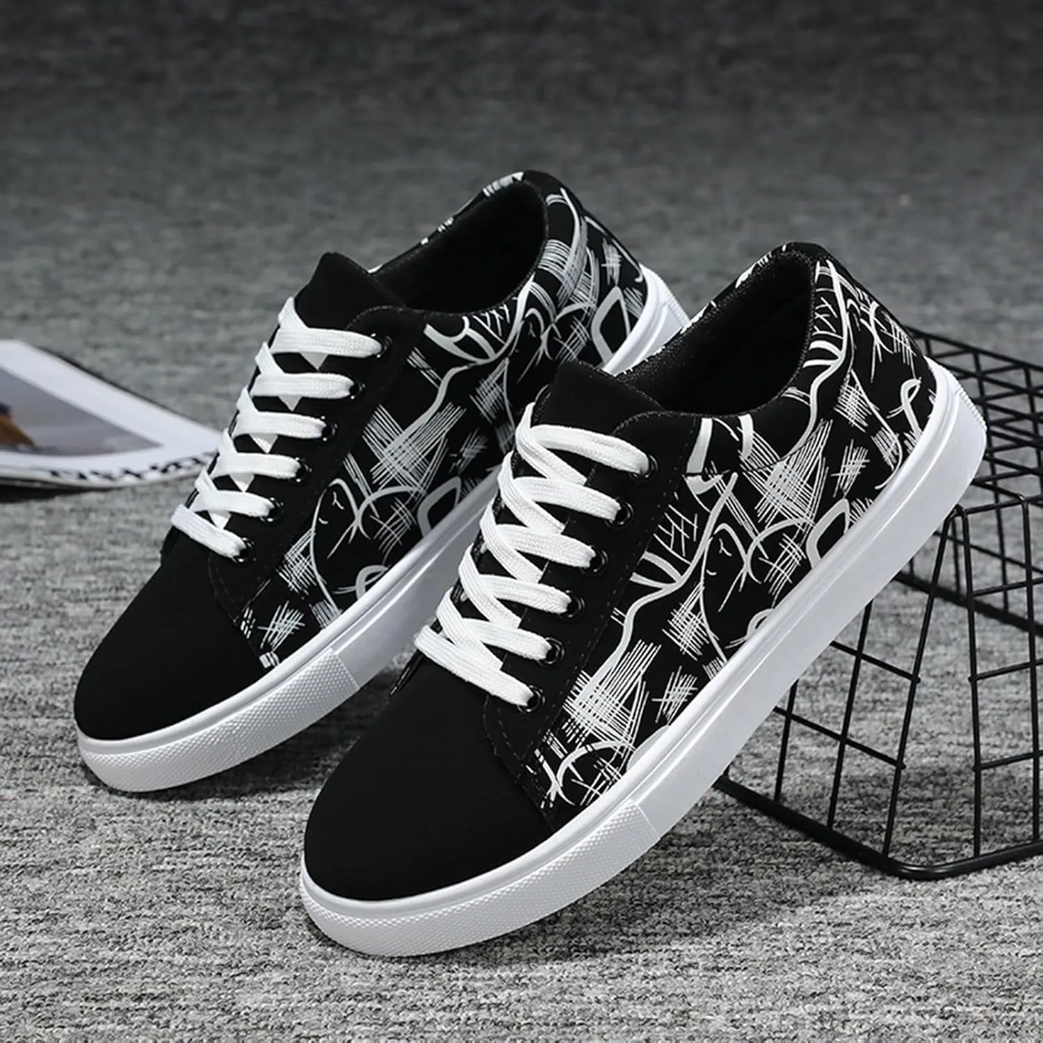 Men Shoe Flat Low Top Casual Cloth Shoes Fashionable Outdoor Canvas Casual Shoes Mens Chukka Shoes Casual
