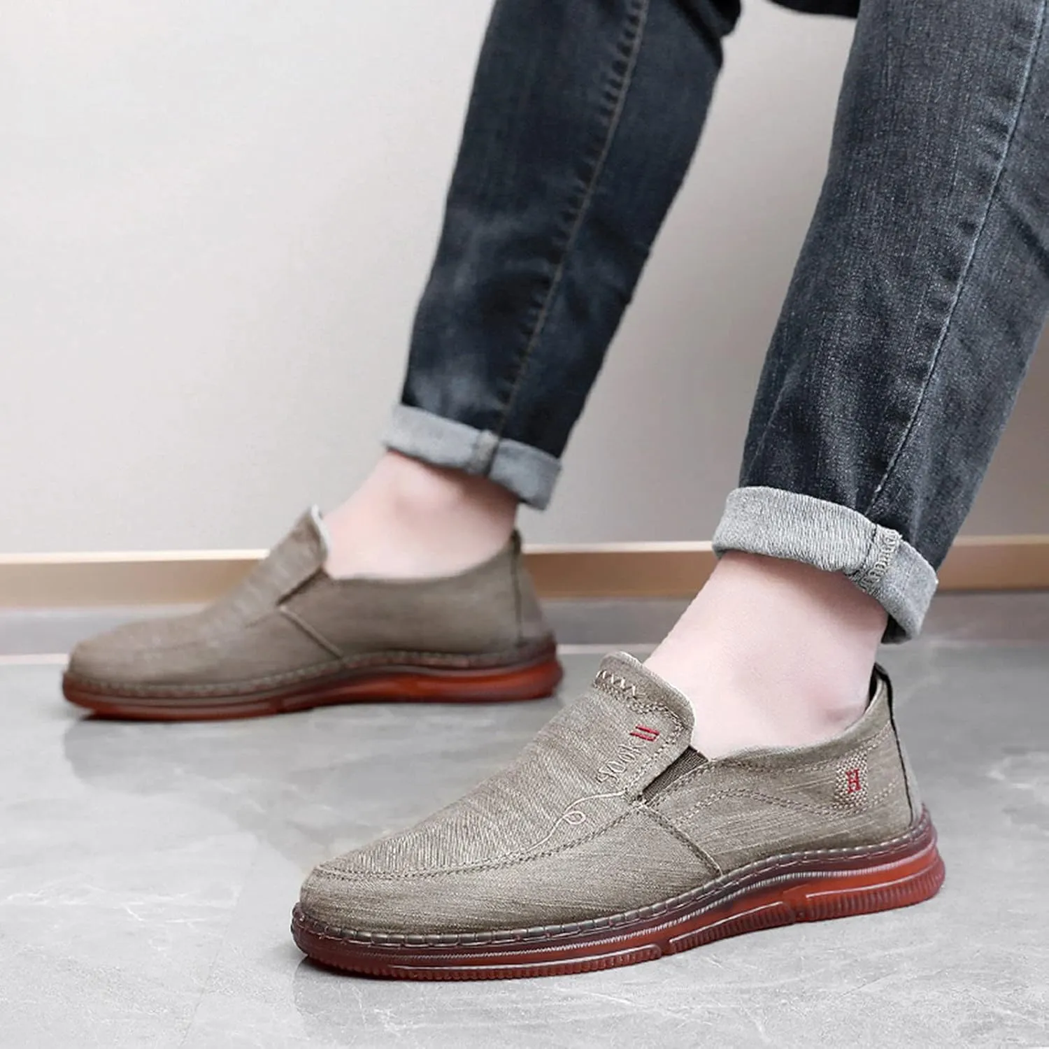 Men Slip on Walking Shoes Comfort Memory Foam Breathable Fashion Sneakers Non Slip Travel Jogging Training Gym Shoes Wide Width