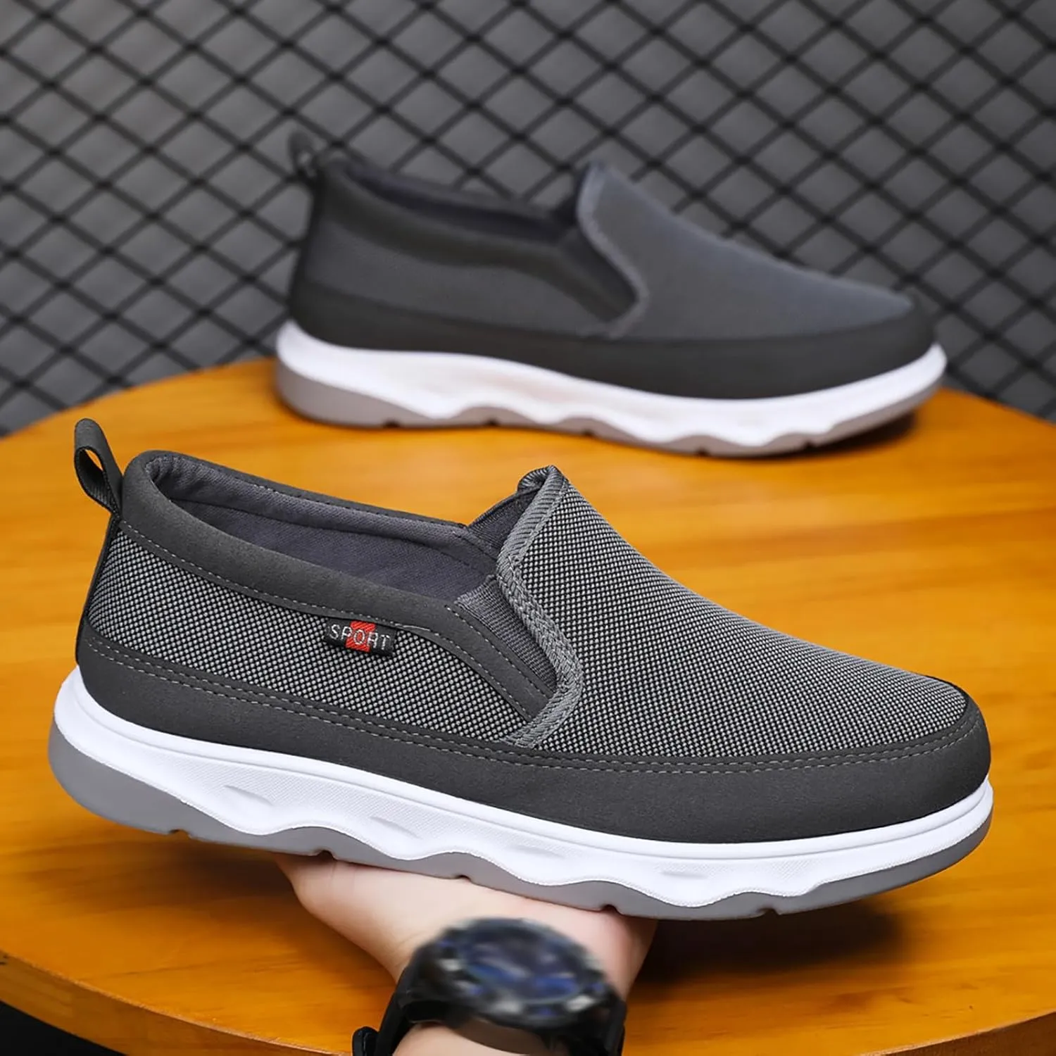 Men's Canvas Shoes Sports Casual Korean Version of The Trend of Fashion Breathable Slip On Summer Shoes for Men Casual