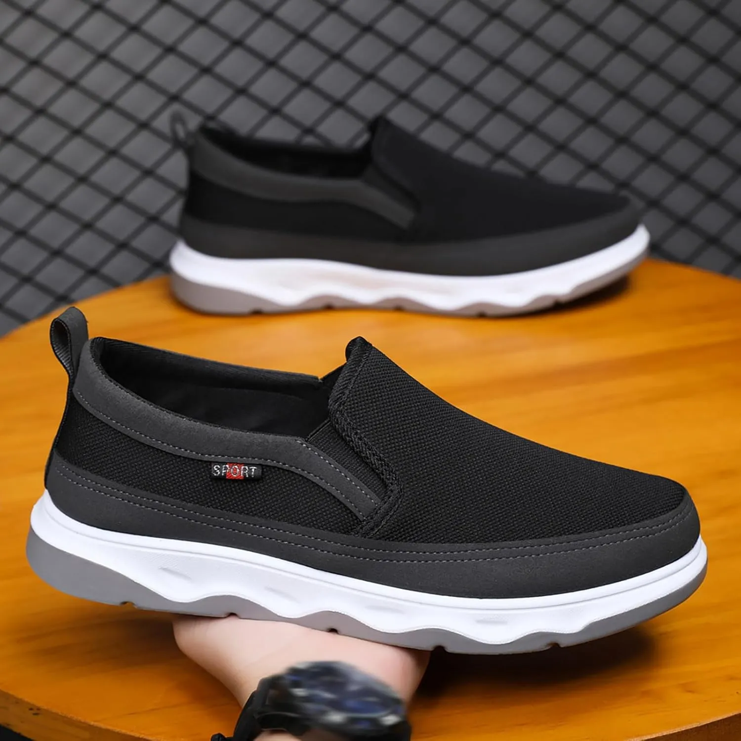 Men's Canvas Shoes Sports Casual Korean Version of The Trend of Fashion Breathable Slip On Summer Shoes for Men Casual