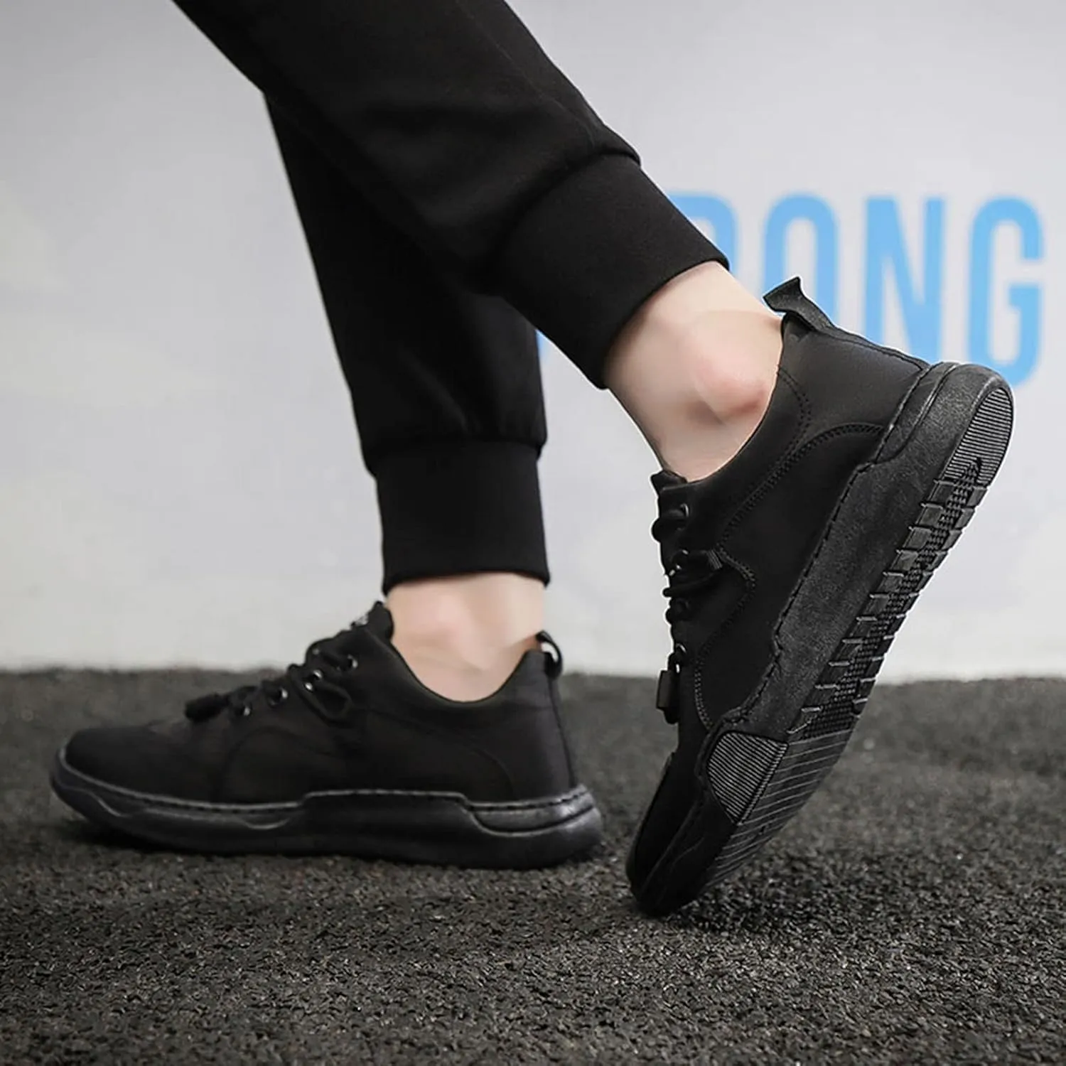 Men's Slip on Walking Shoes Comfort Memory Foam Breathable Mesh Fashion Sneakers Non Slip Travel Jogging Training Gym Shoes Wide Width