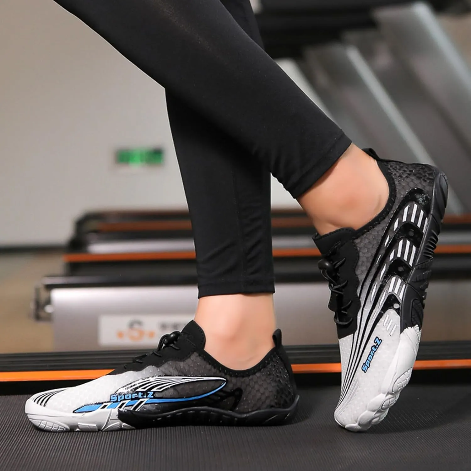Men's Slip on Walking Shoes Comfy Memory Foam Breathable Hiking Shoes Mesh Fashion Sneakers Lace Up Non Slip Indoor Outdoor Training Gym Shoes Wide Width