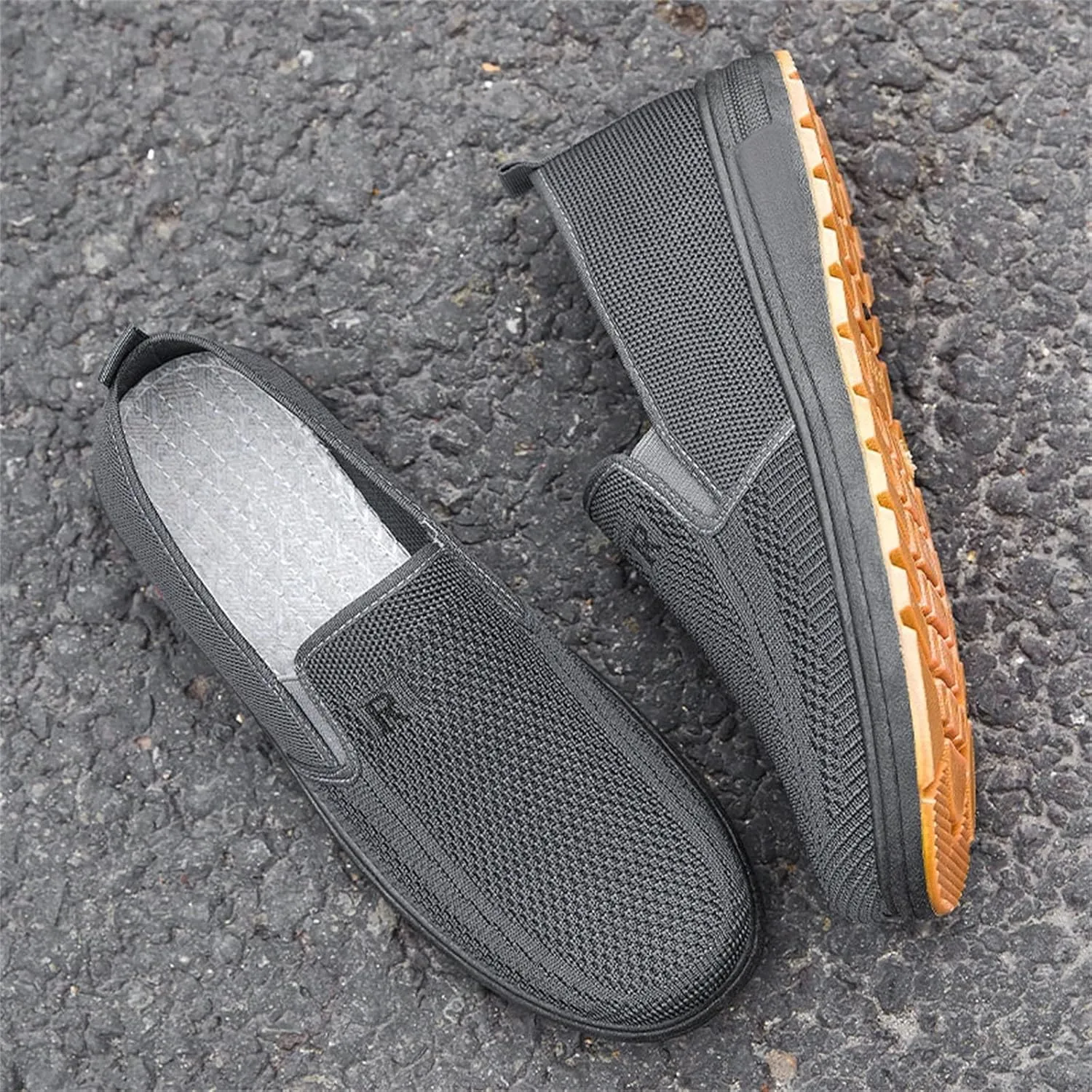 Men's Slip Shoes Fashion Spring and Summer Men Casual Shoes Flat Soft Bottom Mesh Breathable Slip On Comfortable Solid