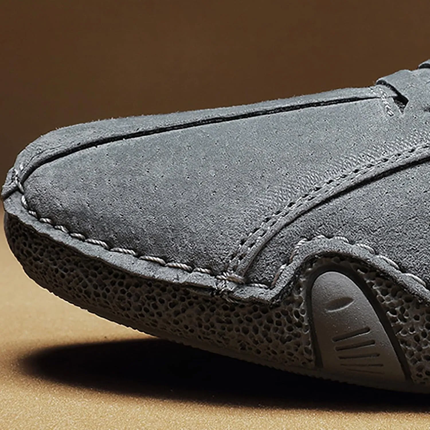 Men's Sport Breathable Mesh Shoes Comfortable Breathable Stretch Canvas Slip On Sneaker Versatile Elderly Shoes