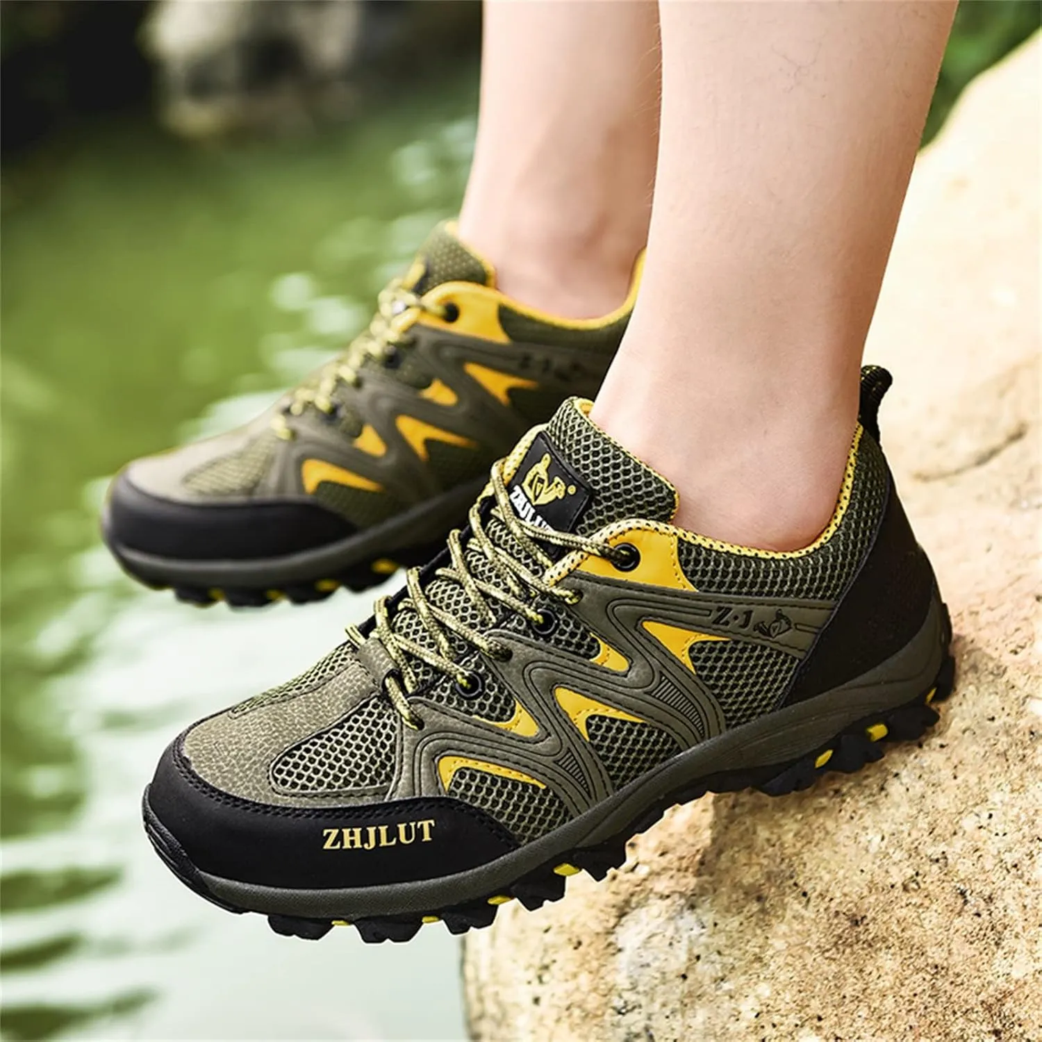 Men's Waterproof Hiking Shoes Lightweight Breathable Trekking Comfortable Backpacking Boots Non Slip Work Shoes Outdoor Mountaineering Camping Travel Sneakers with Arch Support