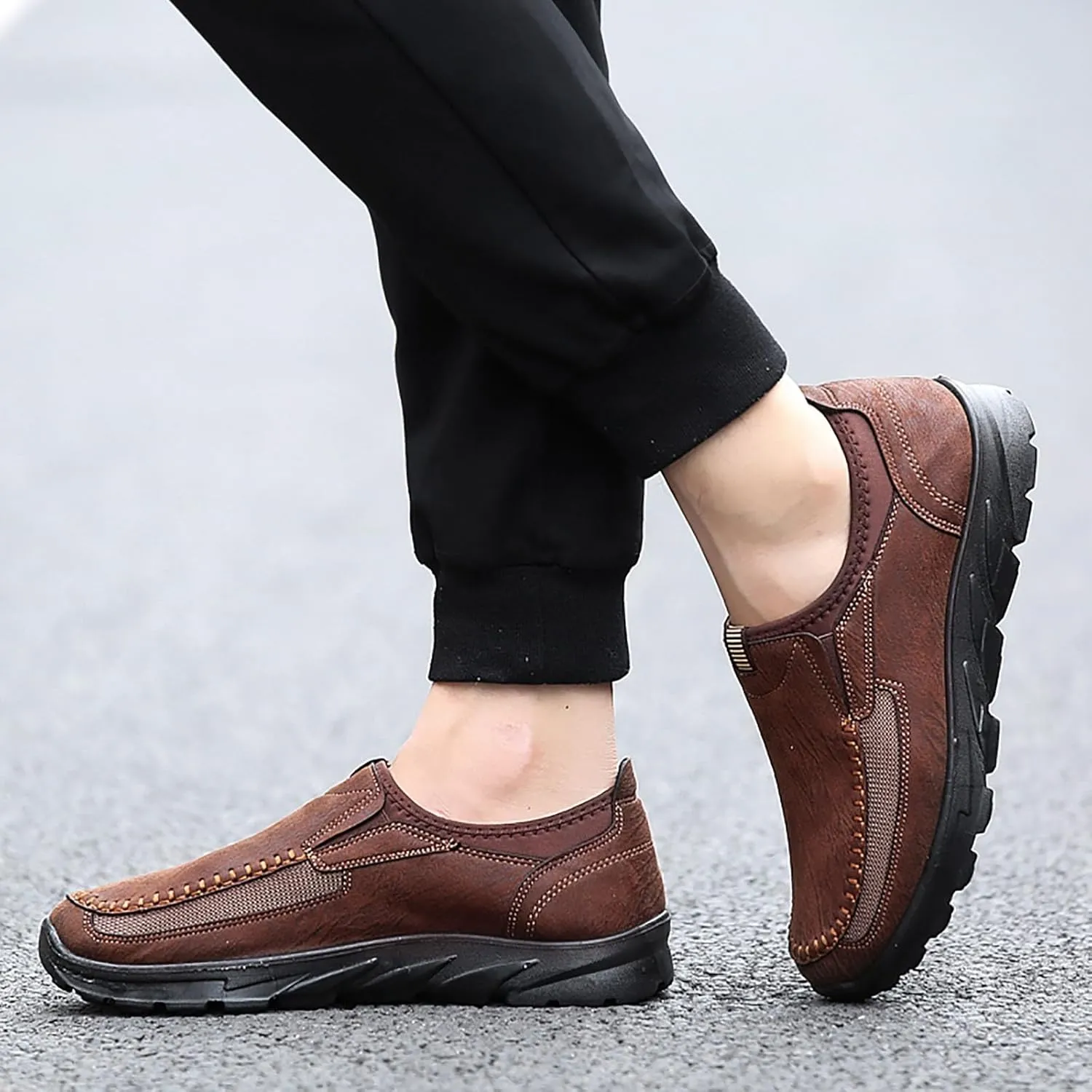 Men's Waterproof Hiking Shoes Slip On Leather Non Slip Outdoor Walking Climbing Casual Loafers Comfortable Work Business Shoes for Men All Day Workout Long Standing