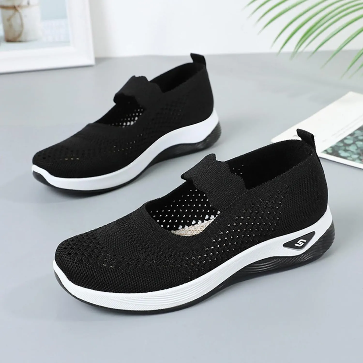Mmoneyake Orthopedic Shoes for Women Walking Shoe Orthopedic Breathable Soft Shoes Diabetic Foam Shoe Hands Free Slip On Sneakers with Arch Support Indoor Outdoor Casual Sneakers