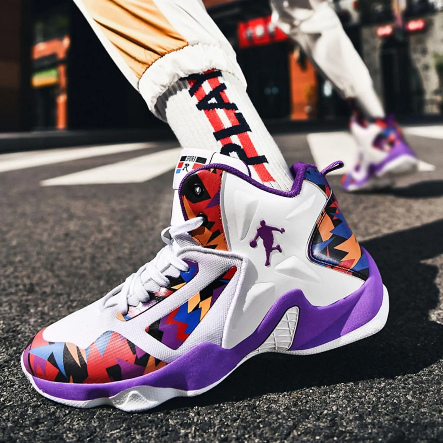 New Flying Woven Fashion Basketball Shoes