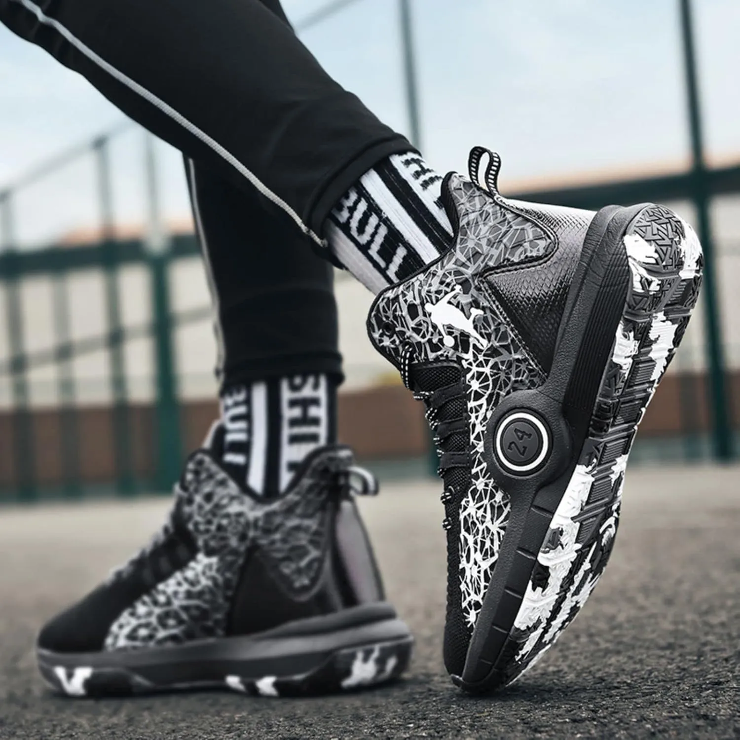 New Flying Woven Fashion Basketball Shoes