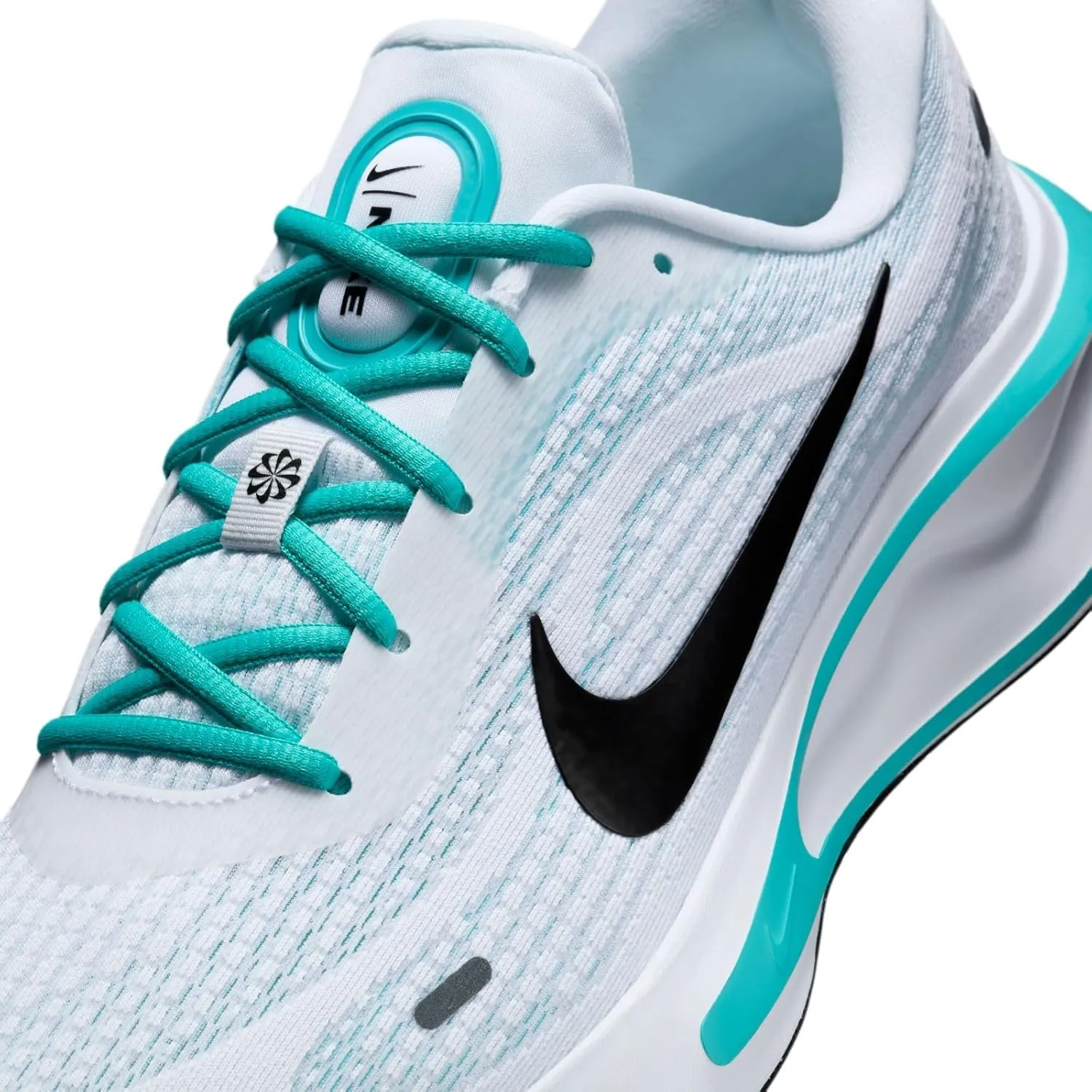 Nike Journey Run Men's Road Running Shoes