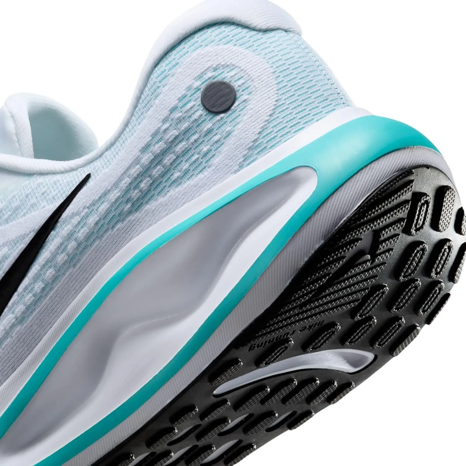 Nike Journey Run Men's Road Running Shoes