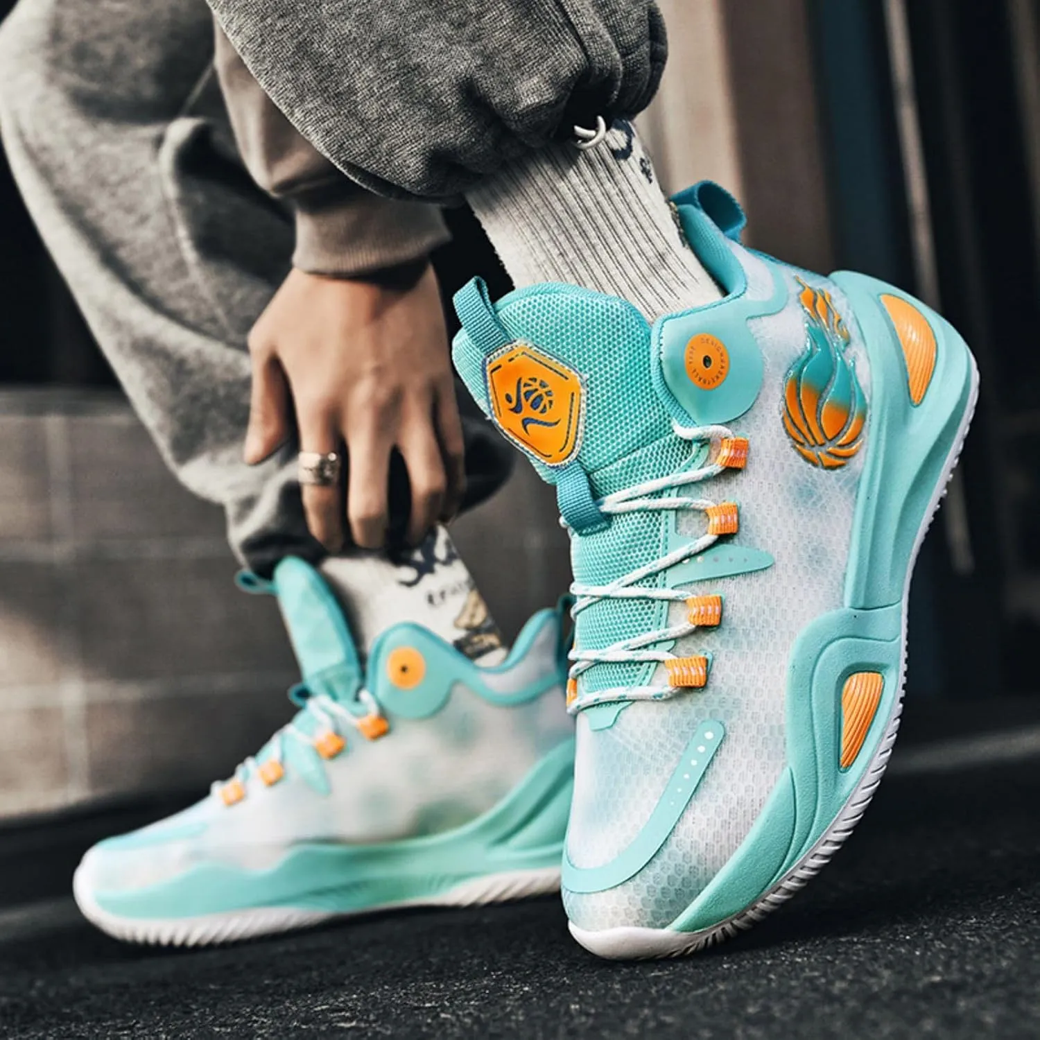 Non Slip Basketball Shoes