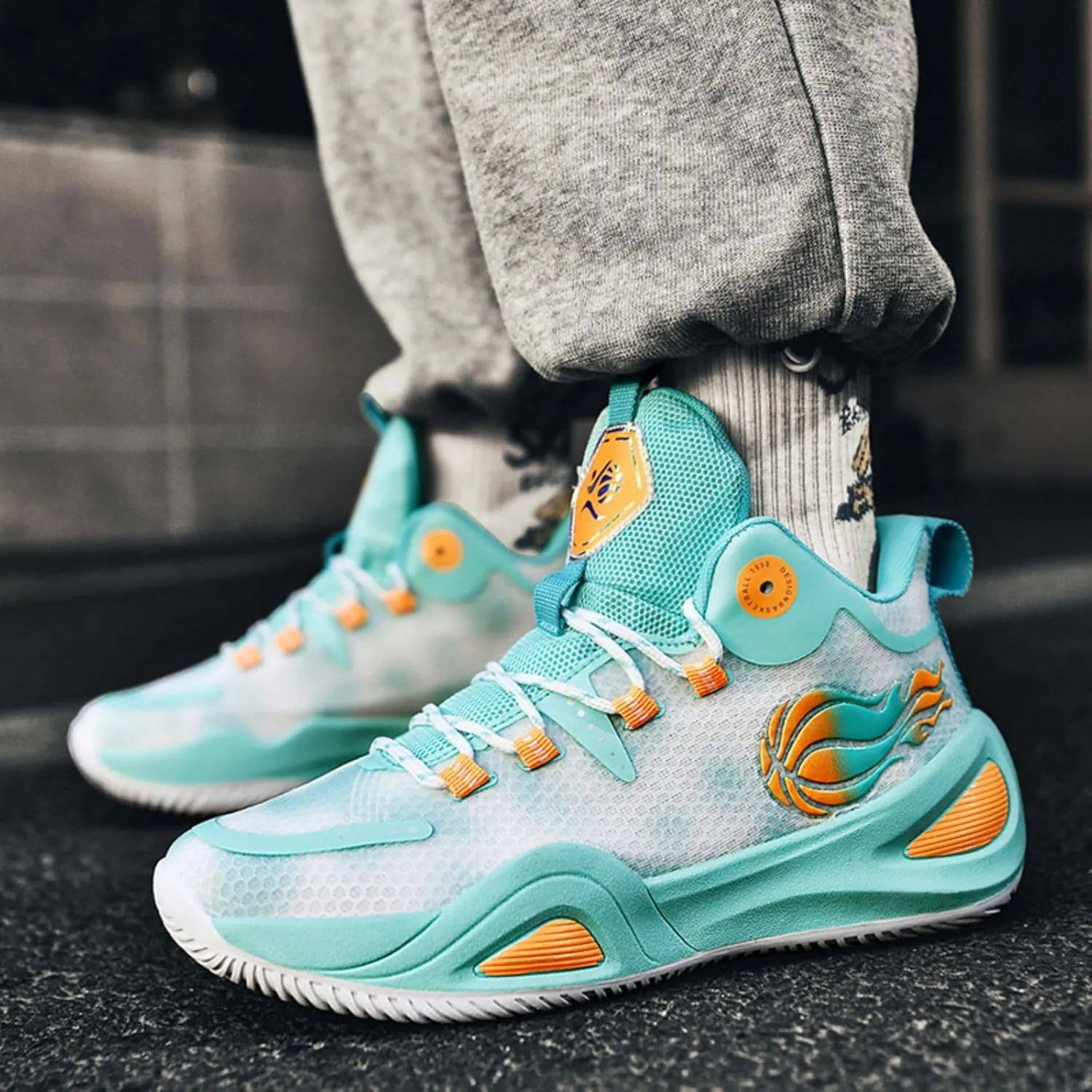 Non Slip Basketball Shoes