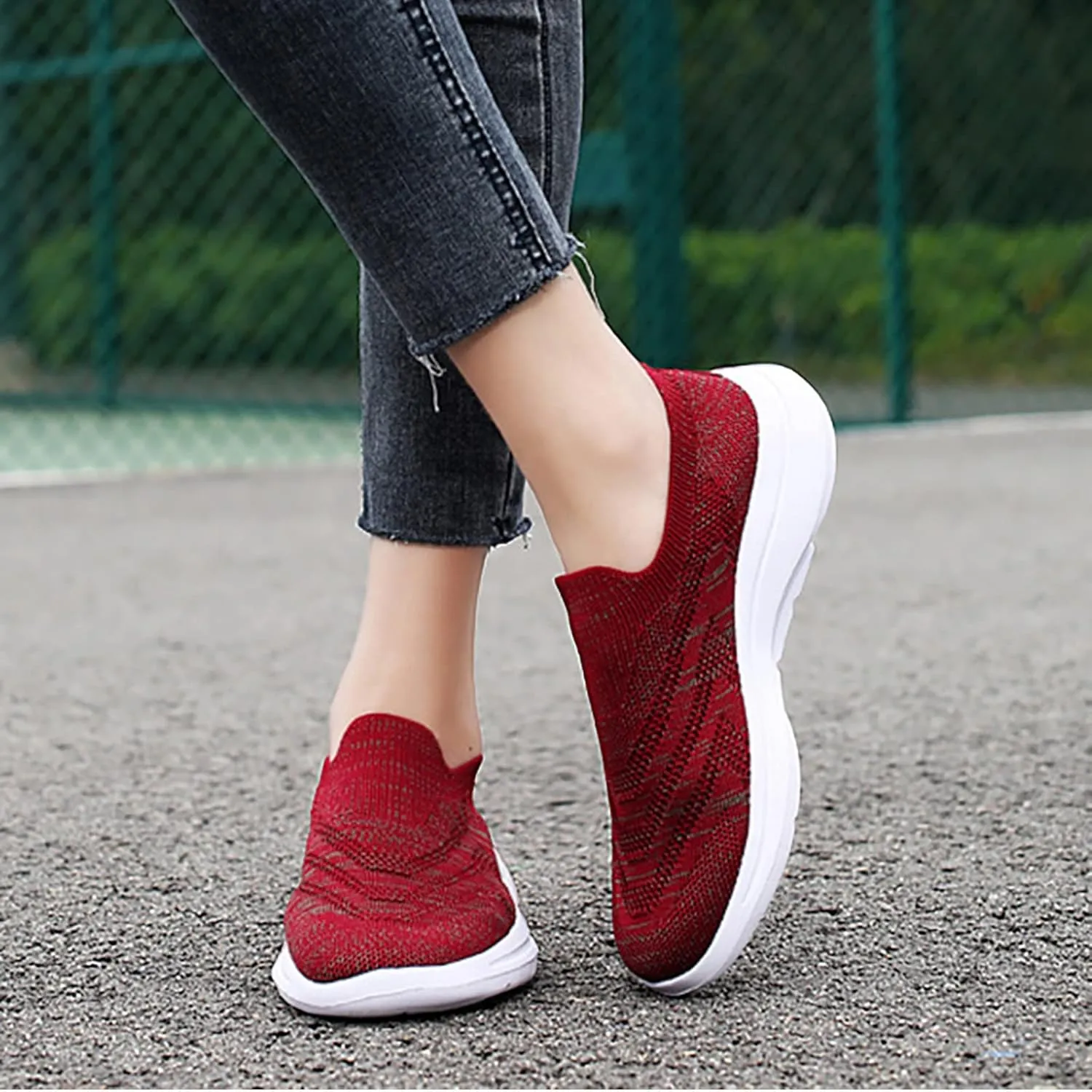 SBGMoSJ Plantar Fasciitis Shoes Women Slip Ons Wide Women Orthopedic Sneakers Wide All White Gym Shoes for Women Running Shoes for Women Black and White Women's Hiking Shoes Lightweight