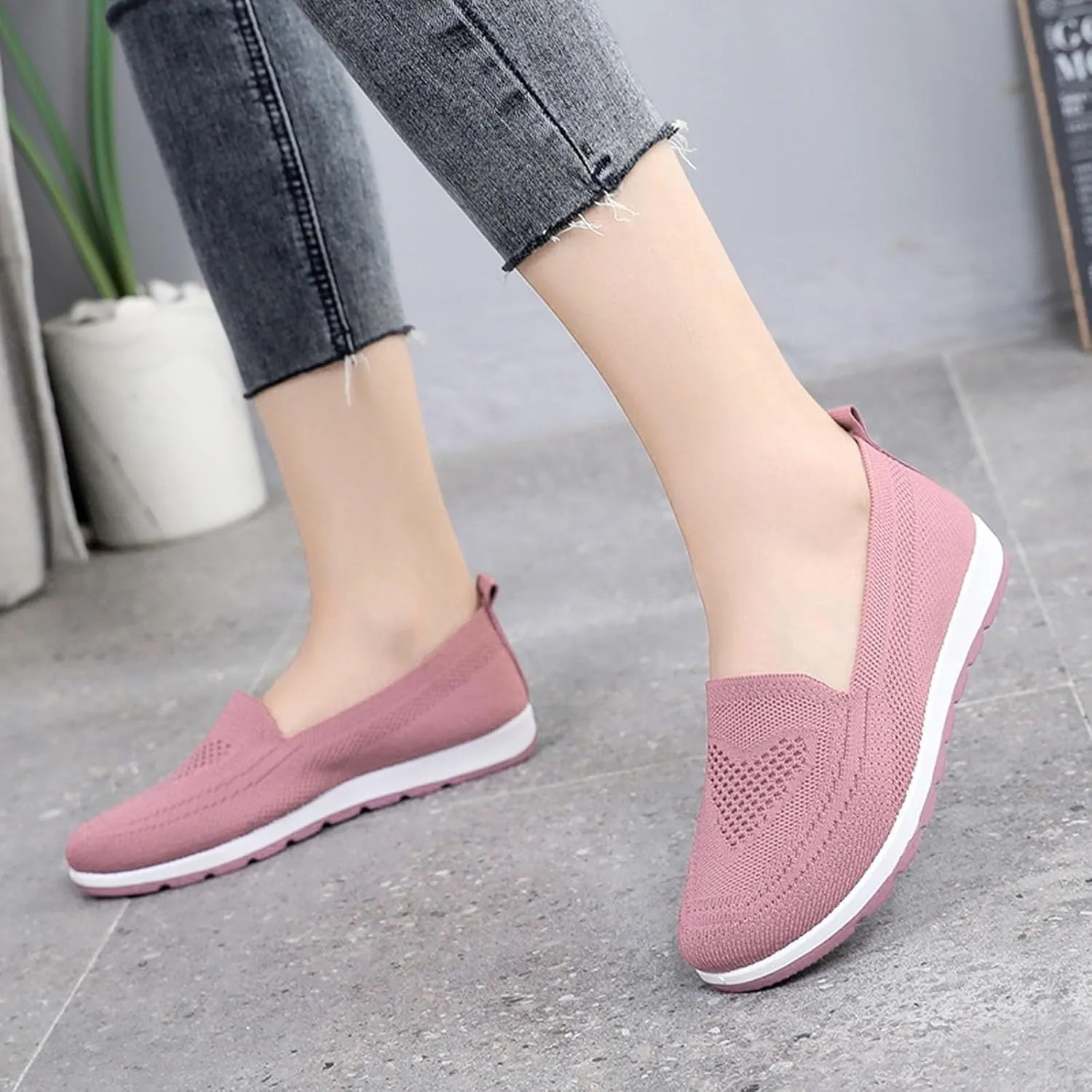 SBGMoSJ Womens Fashion Sneakers 2023 Trendy Slip On Shoes Women Wide Winter All White Running Shoes Women Plantar Fasciitis Shoes Women Black Flats Womens Black Sneakers Size 8 Casual