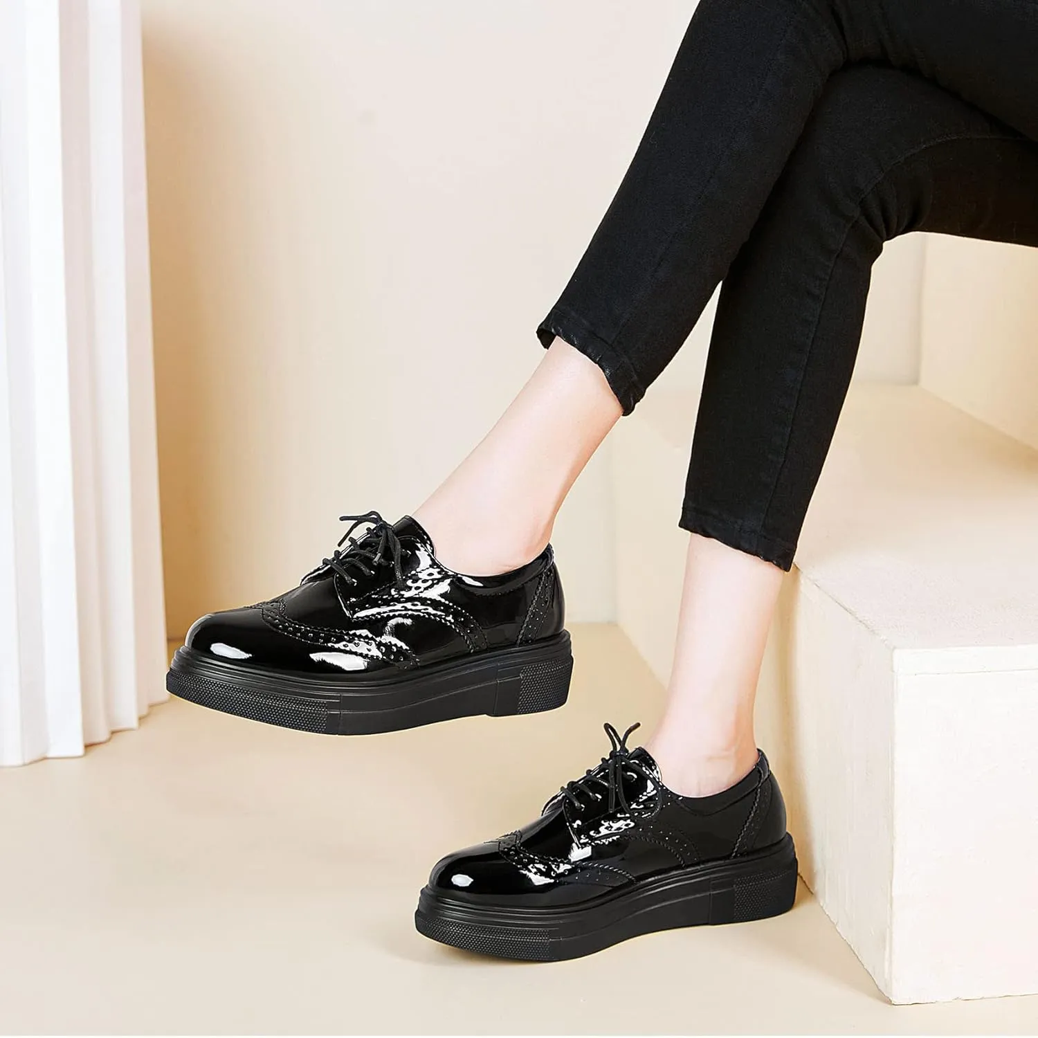 SHEMEE Women's Platform Patent Leather Lace Up Oxfords Pumps Vintage Wingtip Mid Heels Round Toe Brogues Flat Dress Shoes