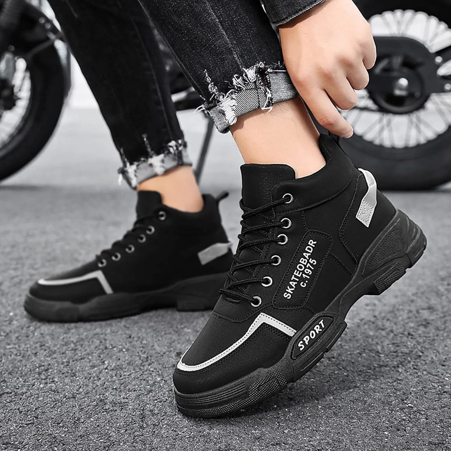 Slip on Walking Shoes Men Comfort Memory Foam Breathable Hiking Shoes Lightweight Fashion Sneakers Non Slip Arch Support Vacation Training Gym Shoes Wide Width