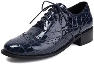 Women Lace Up Brogue Shoes Glossy Patent Leather Low Block Heels with Rock Pattern