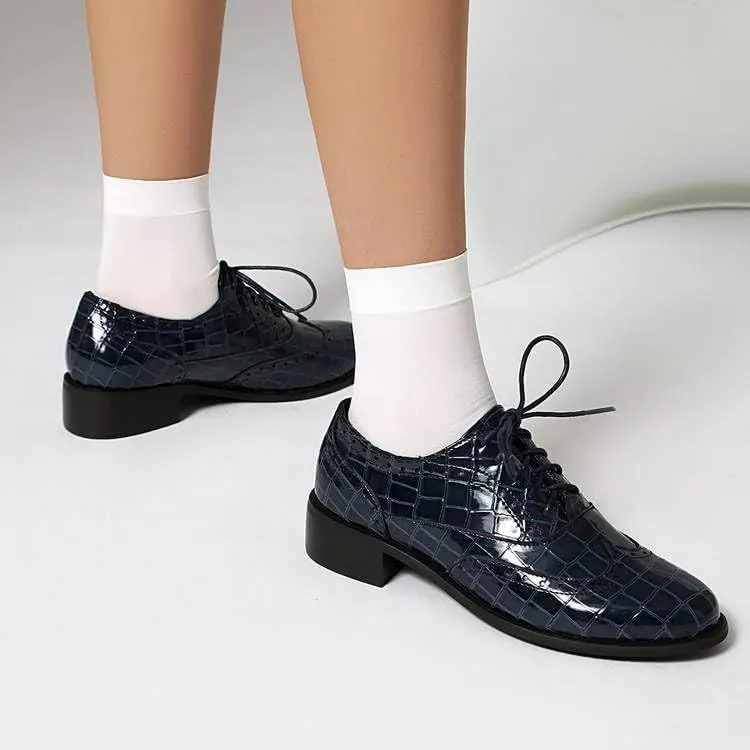 Women Lace Up Brogue Shoes Glossy Patent Leather Low Block Heels with Rock Pattern