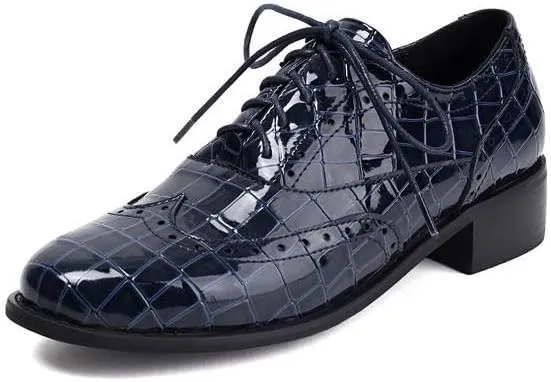 Women Lace Up Brogue Shoes Glossy Patent Leather Low Block Heels with Rock Pattern