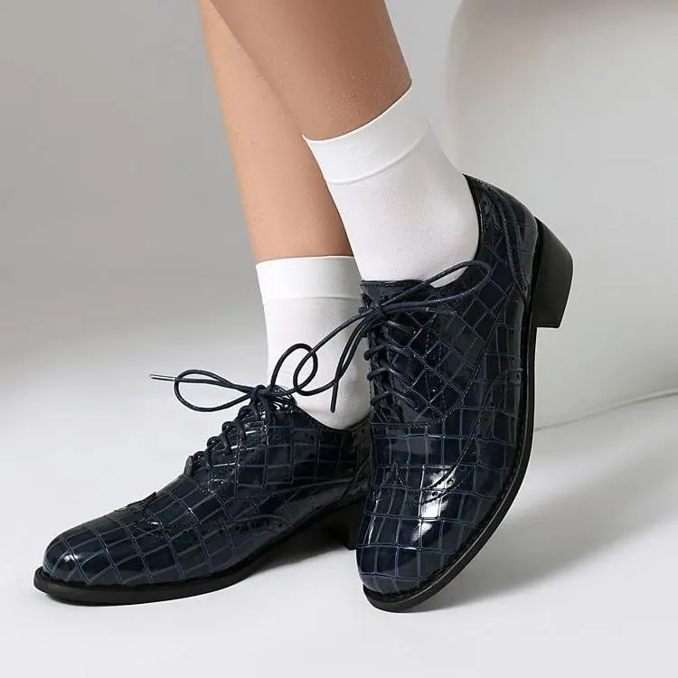 Women Lace Up Brogue Shoes Glossy Patent Leather Low Block Heels with Rock Pattern