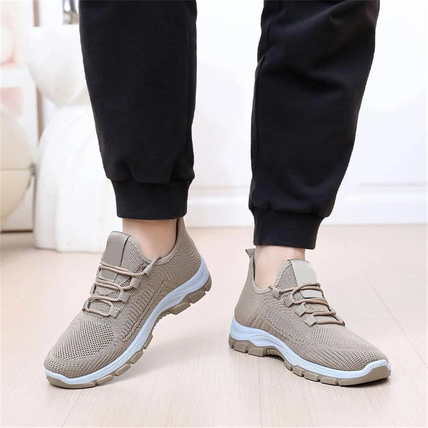 Women Men Slip On Walking Running Shoes Casual Breathable Walking Shoes Sport Athletic Sneakers Gym Tennis Slip On Comfortable Lightweight Shoe Non Slip Work Sport Athletic Trainer with Arch Support