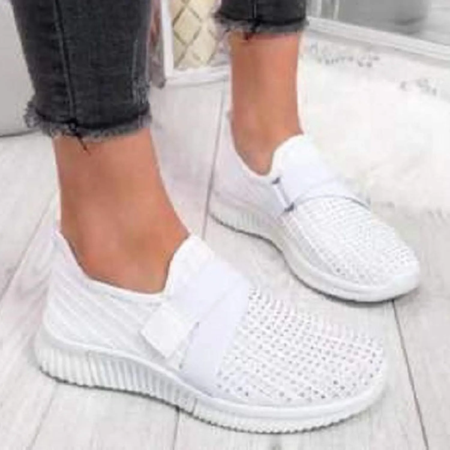 Women Tennis Shoes Soft Women’s Tennis Shoes Slip on Sneakers Women Breathable Mesh Walking Womens Sneakers